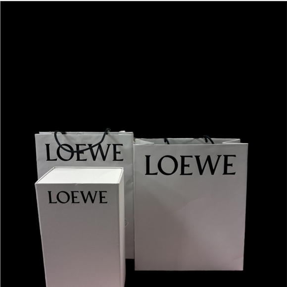 💕2 LOEWE BAGS & 1 LOEWE SHOE BOX💕 - Picture 2 of 5